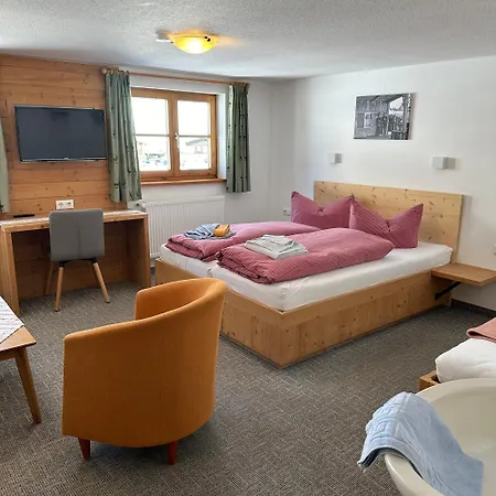 Walserhaus Fritz Apartment *